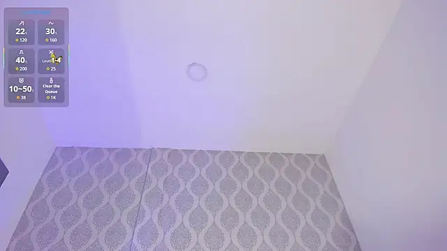 OnlyGia online show from November 5, 2025, 8:20 pm