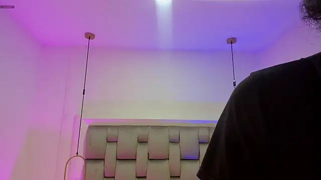 Snapshot of OnlyGia chatting on January 9, 2026, 8:54 pm OnlyGia online show from January 9, 2026, 8:54 pm