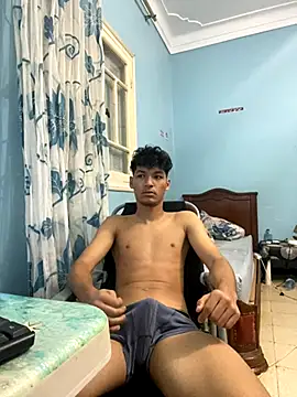 Snapshot of dermino12 chatting on November 6, 2025, 2:07 pm dermino12 online show from November 6, 2025, 2:07 pm