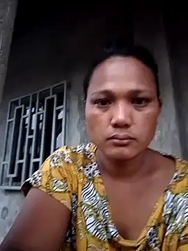 Snapshot of lady_helen00 chatting on November 21, 2025, 9:57 pm lady helen00 online show from November 21, 2025, 9:57 pm