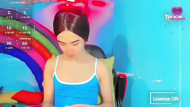 Snapshot of HANNAH_BACKERS chatting on September 10, 2025, 11:32 am HANNAH BACKERS online show from September 10, 2025, 11:32 am