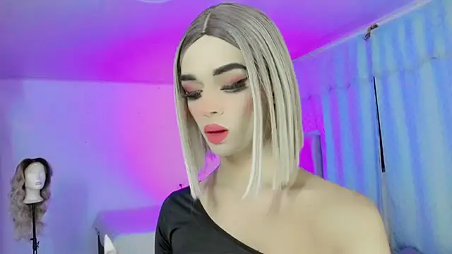 Snapshot of HANNAH_BACKERS chatting on November 28, 2025, 3:31 am HANNAH BACKERS online show from November 28, 2025, 3:31 am