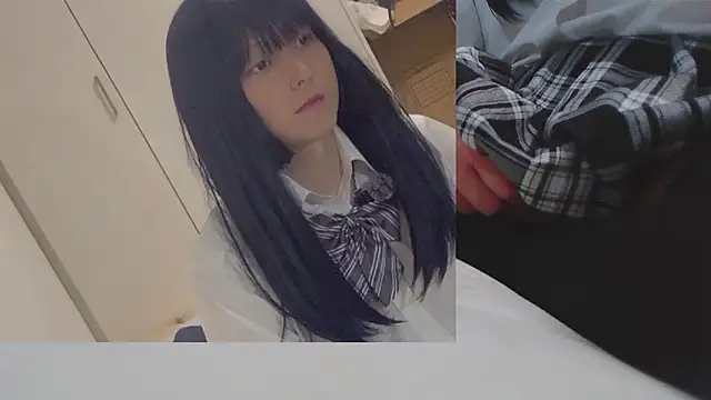 Mia032 online show from November 14, 2025, 3:22 pm