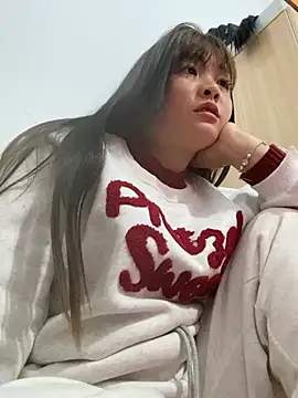 Snapshot of asian_2k chatting on February 1, 2026, 6:01 am asian 2k online show from February 1, 2026, 6:01 am