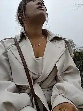 Snapshot of asian_2k chatting on February 4, 2026, 2:06 am asian 2k online show from February 4, 2026, 2:06 am