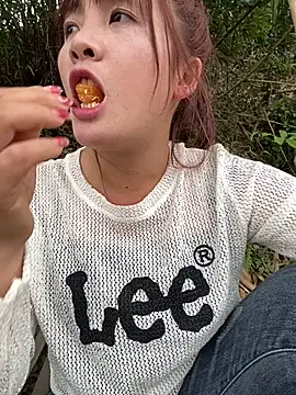 Snapshot of asian_2k chatting on February 23, 2026, 7:50 am asian 2k online show from February 23, 2026, 7:50 am