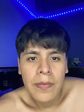 Kailertwink online show from April 4, 2026, 3:05 am