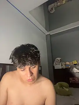 Snapshot of Kailertwink chatting on May 23, 2026, 3:34 am Kailertwink online show from May 23, 2026, 3:34 am