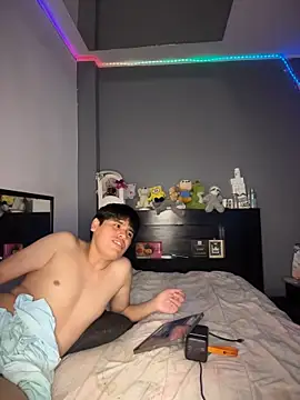 Snapshot of Kailertwink chatting on June 11, 2026, 4:38 pm Kailertwink online show from June 11, 2026, 4:38 pm