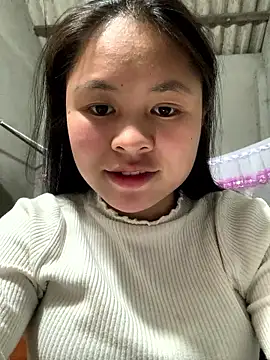 NhuFox online show from January 12, 2026, 1:27 pm