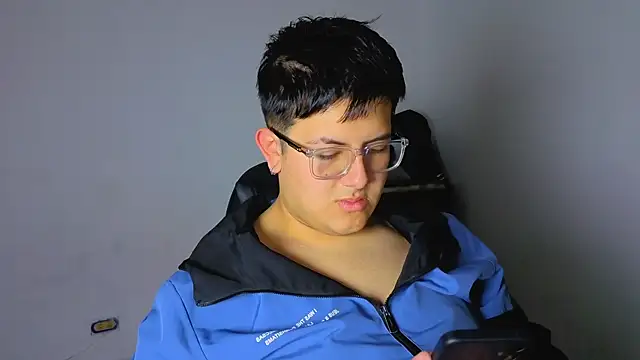 Ryan Doretti online show from September 18, 2025, 11:01 am