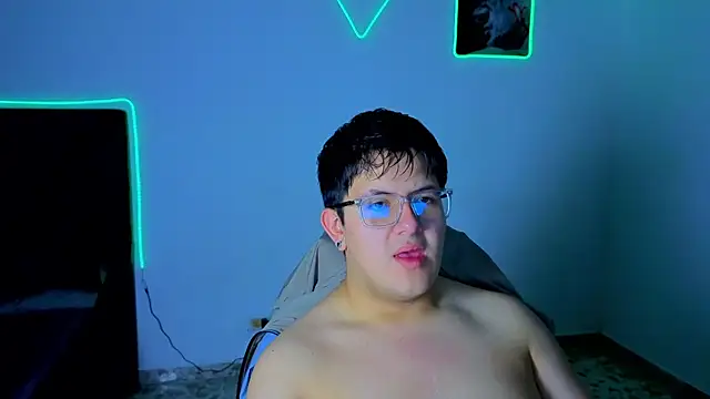 Ryan Doretti online show from November 22, 2025, 12:04 pm