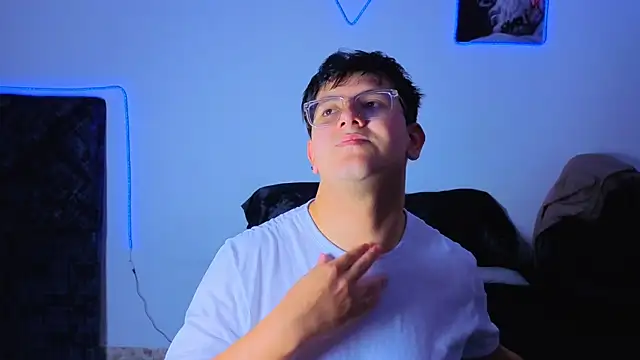 Ryan Doretti online show from December 2, 2025, 7:09 pm