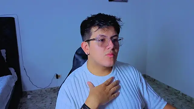 Ryan Doretti online show from December 5, 2025, 8:38 pm