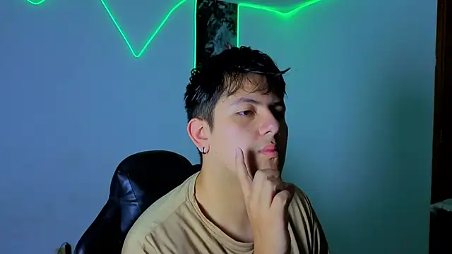 Ryan Doretti online show from December 21, 2025, 10:22 am