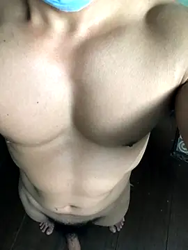 Snapshot of Huynh-duc-huy chatting on November 27, 2025, 4:42 pm Huynh-duc-huy online show from November 27, 2025, 4:42 pm