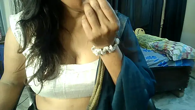 Snapshot of Anaconda-Mall chatting on April 21, 2026, 7:50 pm Anaconda-Mall online show from April 21, 2026, 7:50 pm