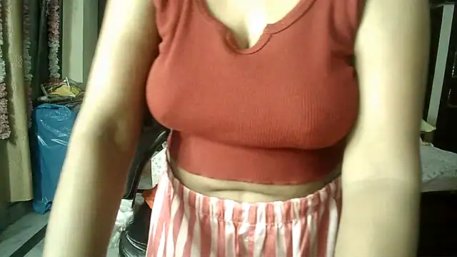 Snapshot of Anaconda-Mall chatting on May 22, 2026, 8:14 pm Anaconda-Mall online show from May 22, 2026, 8:14 pm
