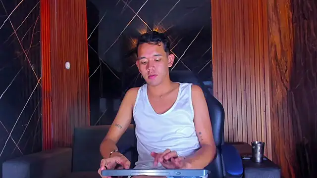 jeremytonner online show from November 8, 2025, 3:29 am