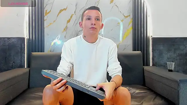 jeremytonner online show from April 18, 2026, 12:42 pm