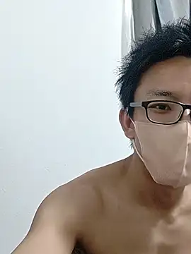 mitsuki0915 online show from May 12, 2026, 1:14 am