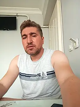 Snapshot of mert0359 chatting on October 21, 2025, 1:56 pm mert0359 online show from October 21, 2025, 1:56 pm