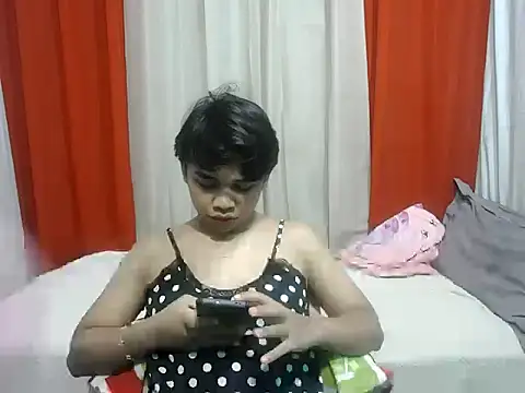 pinaymorena zeinab online show from July 14, 2026, 3:51 pm