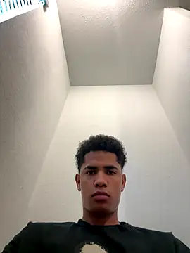 Snapshot of fuego01 chatting on October 20, 2025, 3:23 pm fuego01 online show from October 20, 2025, 3:23 pm