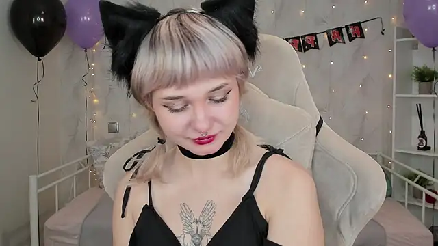 Tori Cutie online show from October 23, 2025, 11:57 pm