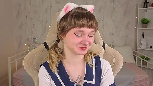 Tori Cutie online show from May 29, 2026, 12:08 am