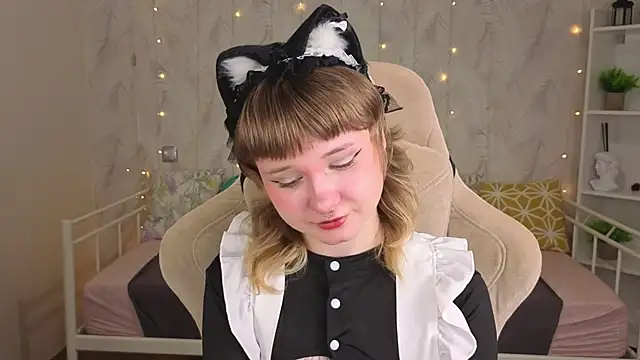 Tori Cutie online show from June 5, 2026, 12:06 am