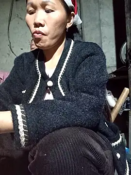 Snapshot of TinTin321 chatting on January 8, 2026, 11:56 am TinTin321 online show from January 8, 2026, 11:56 am