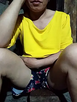 Snapshot of TinTin321 chatting on January 11, 2026, 12:21 pm TinTin321 online show from January 11, 2026, 12:21 pm