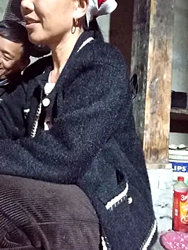 Snapshot of TinTin321 chatting on January 31, 2026, 11:25 pm TinTin321 online show from January 31, 2026, 11:25 pm