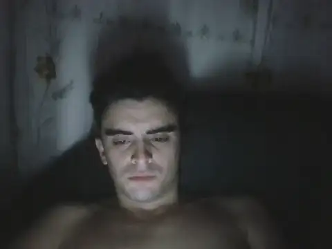 Snapshot of Rodrigo99_9 chatting on April 21, 2026, 5:47 am Rodrigo99 9 online show from April 21, 2026, 5:47 am