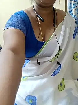 yelmaji91 online show from December 3, 2025, 8:34 am