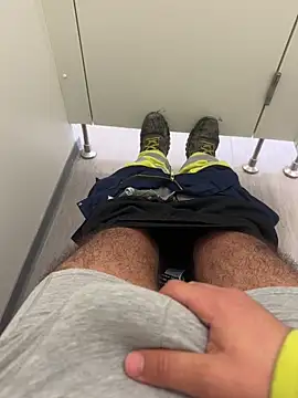 analtake13 online show from November 17, 2025, 12:33 pm