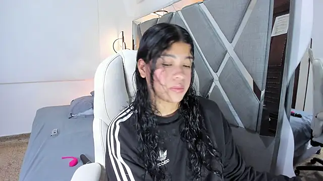 Ivy nt online show from September 11, 2025, 1:00 pm