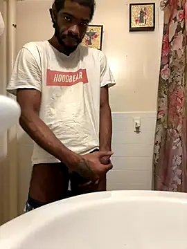 BigBDMari online show from November 9, 2025, 12:42 am