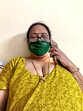 Snapshot of heera-rani chatting on February 8, 2026, 8:51 am heera-rani online show from February 8, 2026, 8:51 am