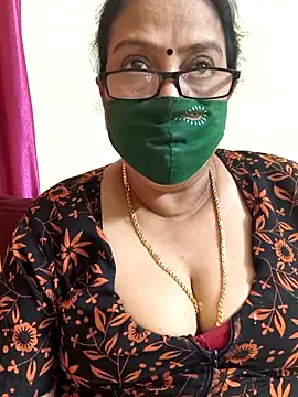 Snapshot of heera-rani chatting on March 25, 2026, 10:21 am heera-rani online show from March 25, 2026, 10:21 am