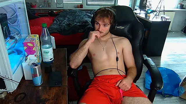 Snapshot of Rudi2007Eye chatting on September 22, 2025, 9:55 am Rudi2007Eye online show from September 22, 2025, 9:55 am