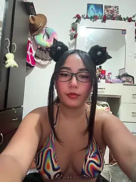 Snapshot of saranghae_ chatting on November 2, 2025, 9:06 pm saranghae online show from November 2, 2025, 9:06 pm