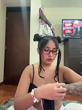 Snapshot of saranghae_ chatting on November 28, 2025, 8:44 pm saranghae online show from November 28, 2025, 8:44 pm