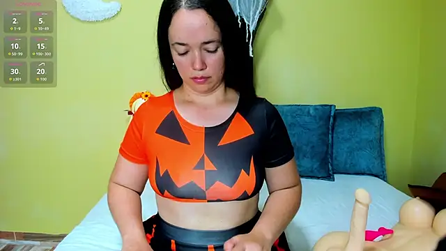 loreen grey online show from October 27, 2025, 8:13 pm