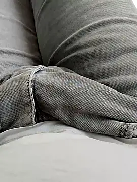 hunk28 6 online show from October 23, 2025, 6:34 am