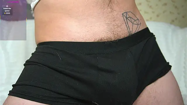 johnstoneisland online show from April 5, 2026, 6:54 am