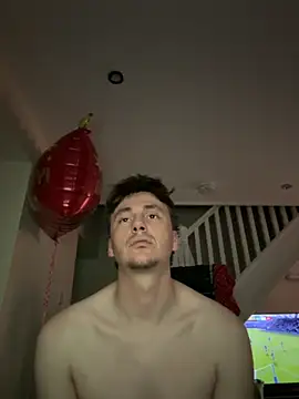 Snapshot of Hansonbloux chatting on October 5, 2025, 11:02 pm Hansonbloux online show from October 5, 2025, 11:02 pm