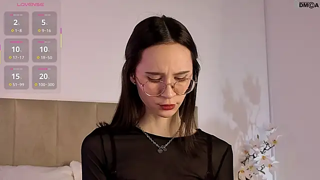 Snapshot of MartaBrent chatting on January 12, 2026, 4:23 pm MartaBrent online show from January 12, 2026, 4:23 pm