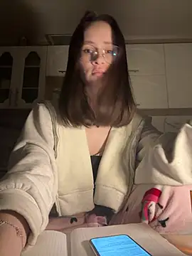 Snapshot of MartaBrent chatting on February 18, 2026, 9:00 pm MartaBrent online show from February 18, 2026, 9:00 pm